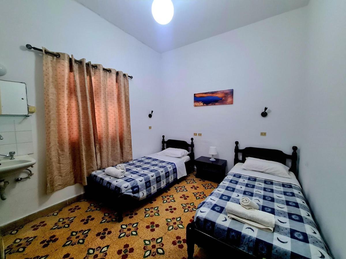 Avrahostelroom كارباثوس المظهر الخارجي الصورة